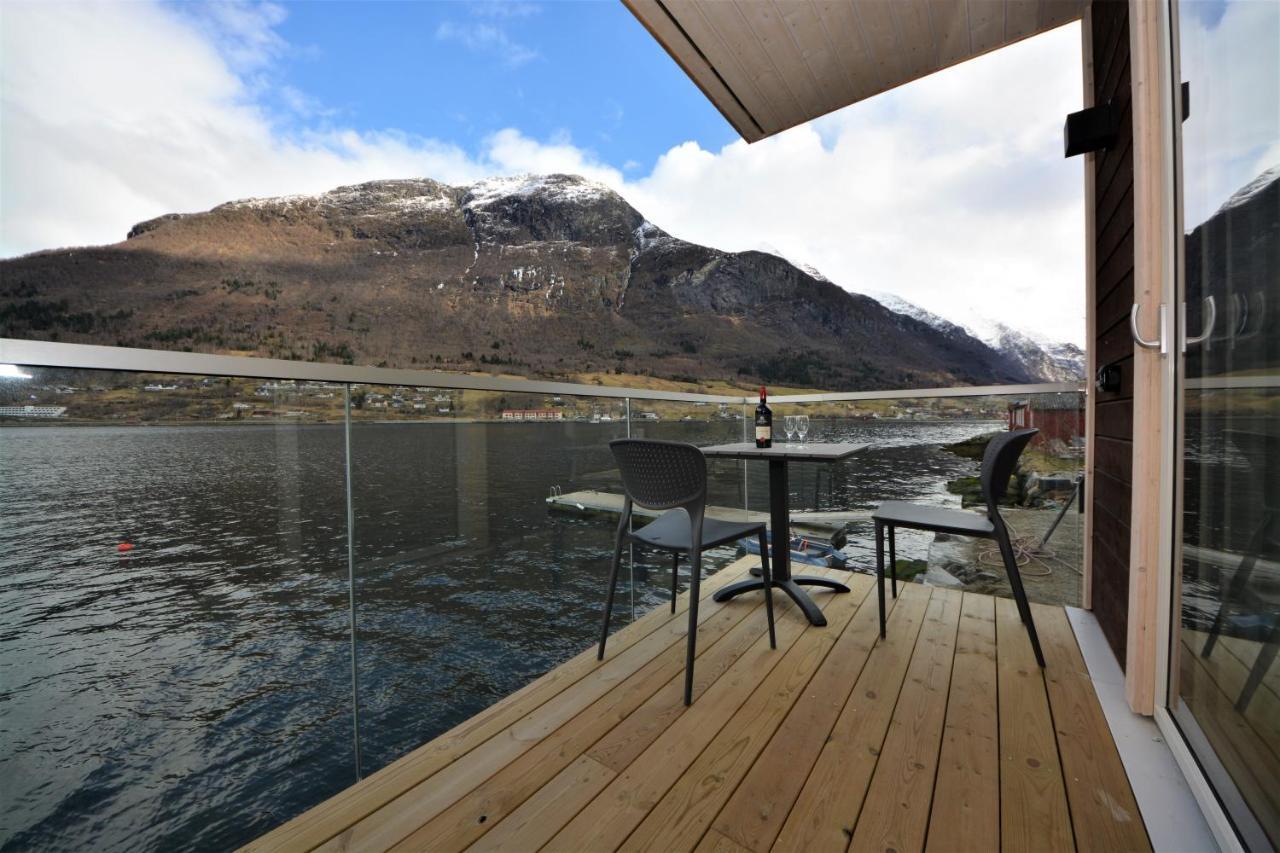 Nesset Fjordcamping Olden Exterior foto