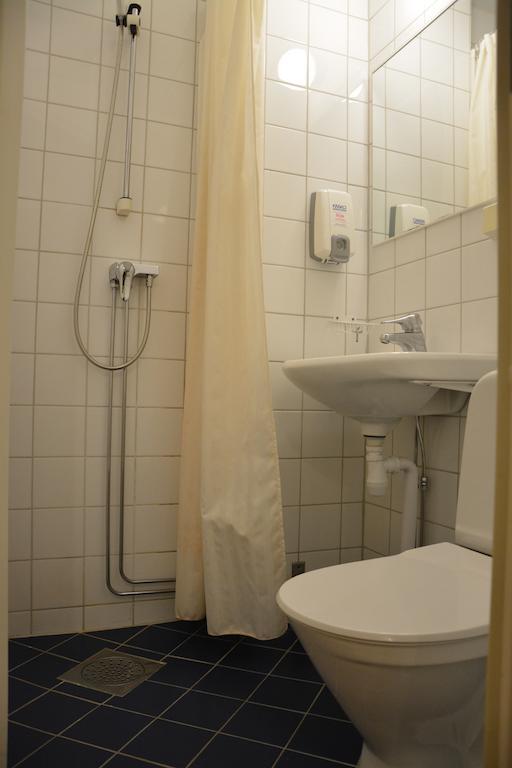 Nesset Fjordcamping Olden Habitación foto