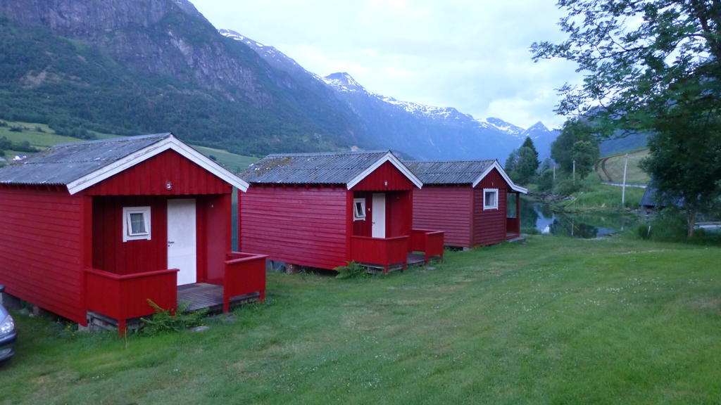 Nesset Fjordcamping Olden Habitación foto