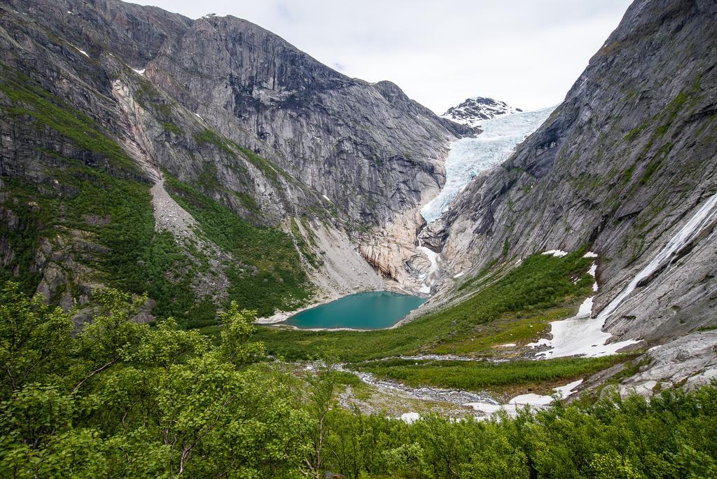 Nesset Fjordcamping Olden Exterior foto